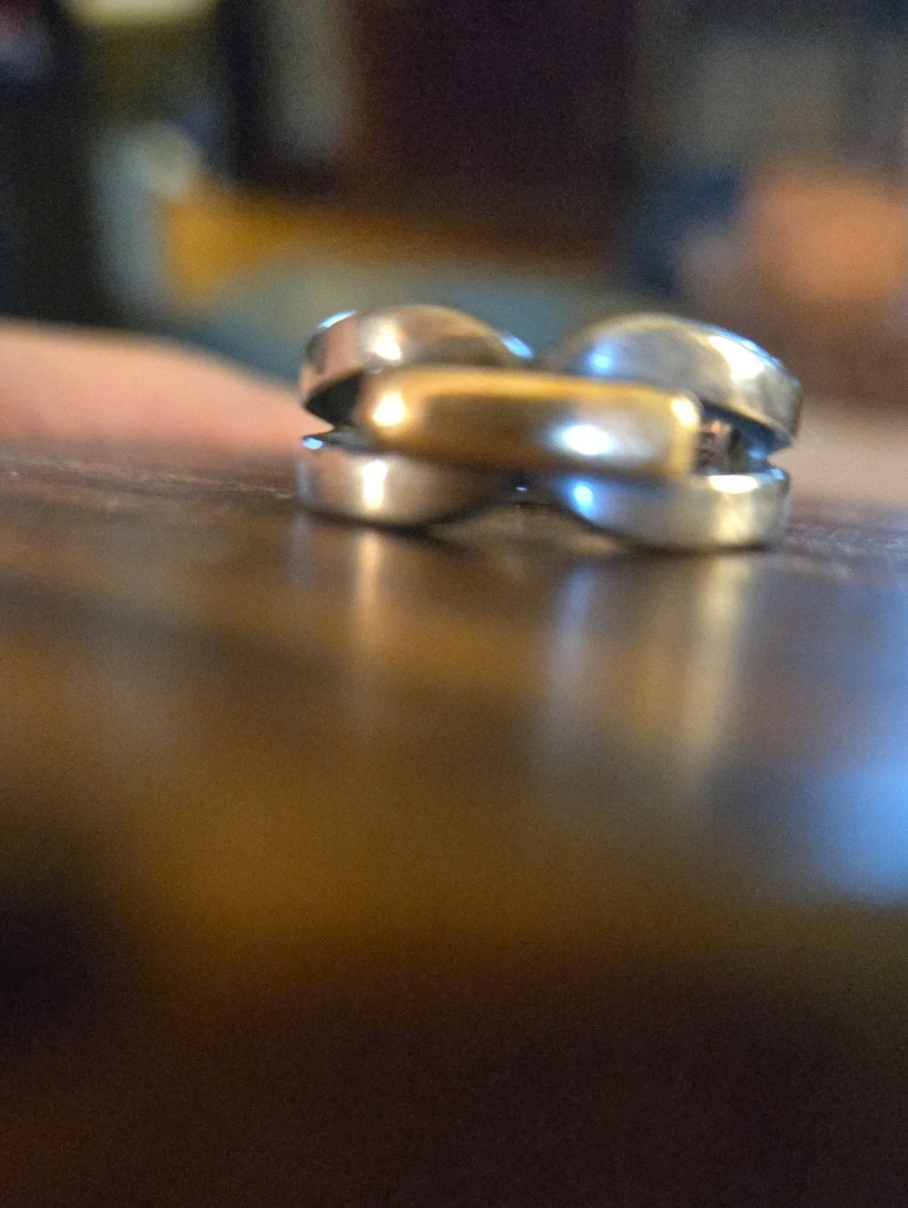 James Avery Linked Heart Sterling Silver/14K Gold, Size 4 - Picture 1 of 3